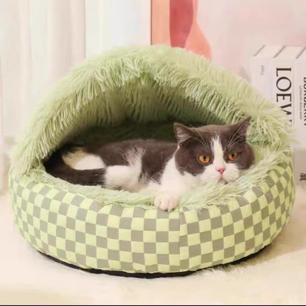 Pet Warm Diamond Quilt – Cozy Closed Nest Bed for Cats & Small Dogs